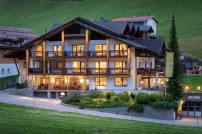 Hotel Alpenfrieden